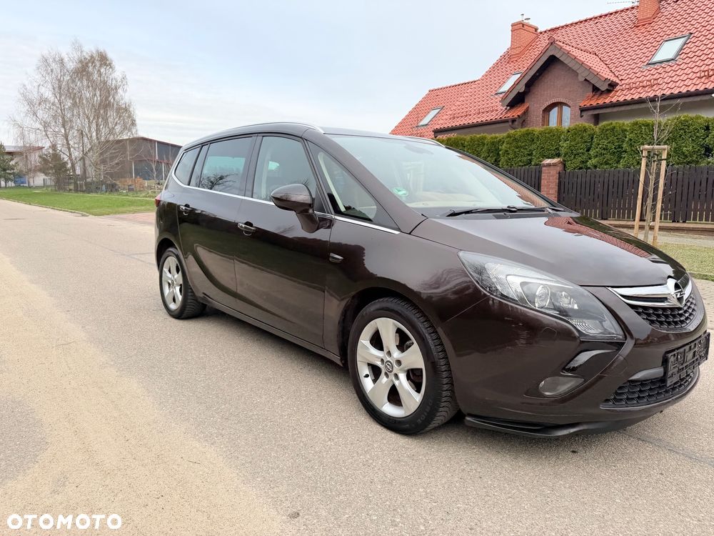 Opel Zafira - 26