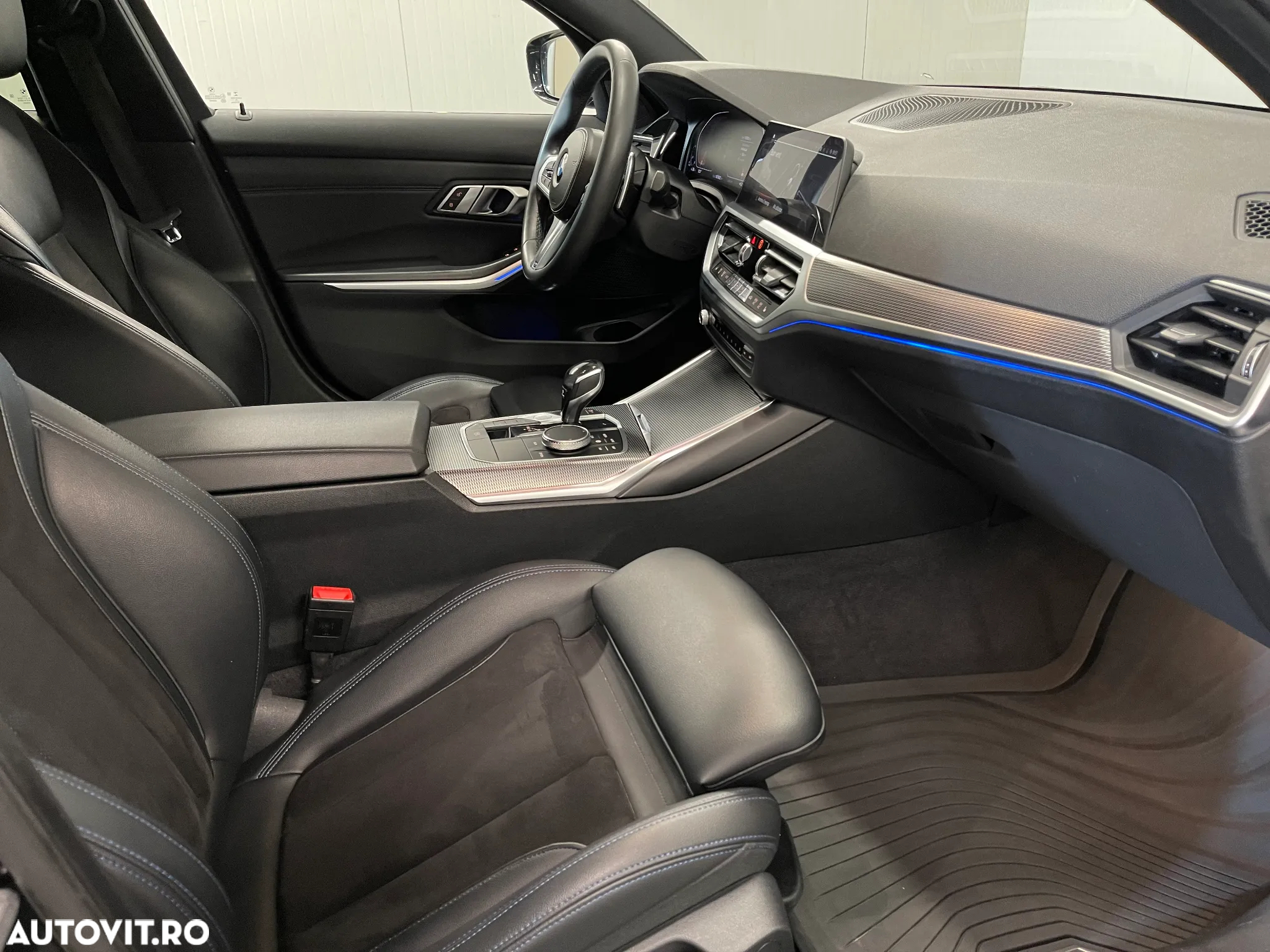 BMW Seria 3 320d xDrive AT M Sport - 11