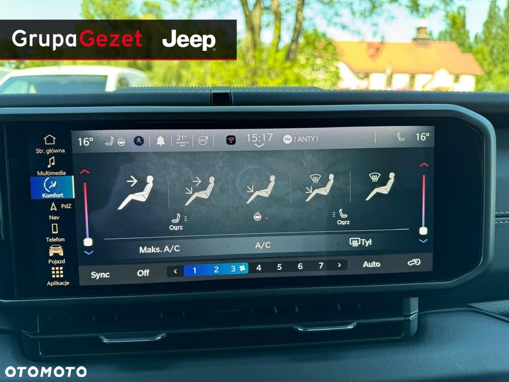 Jeep Wrangler - 24