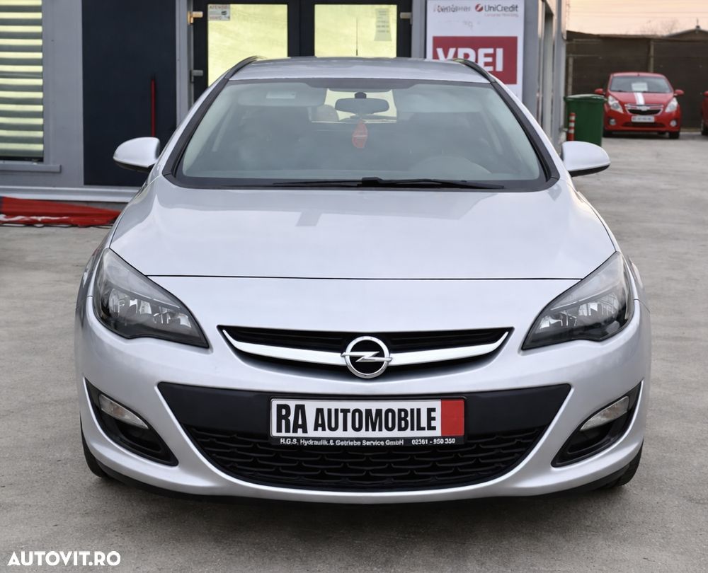 Opel Astra 1.4 Turbo ECOTEC Cosmo - 3