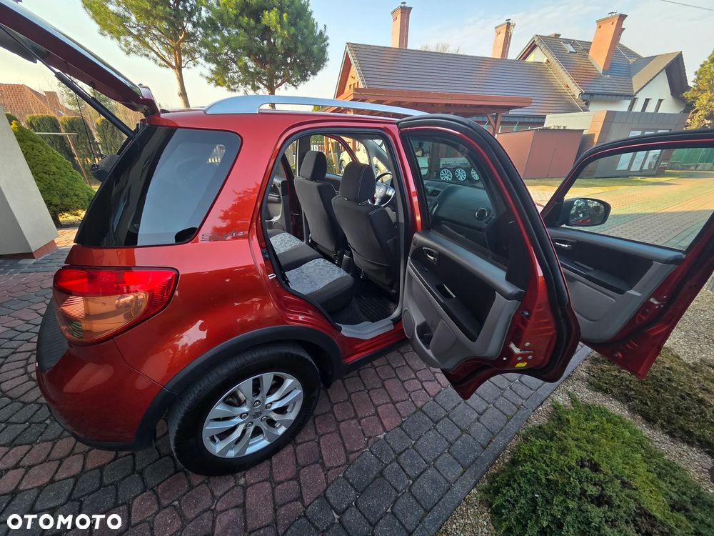 Suzuki SX4 1.6 VVT 4x2 Style - 12