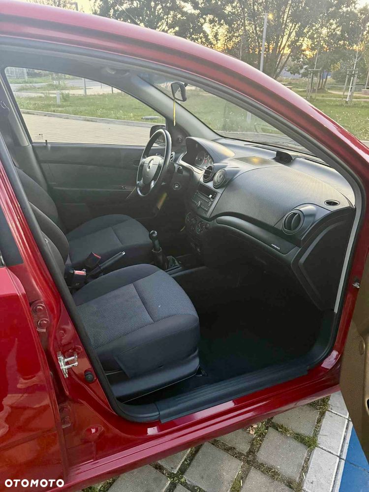 Chevrolet Aveo - 6