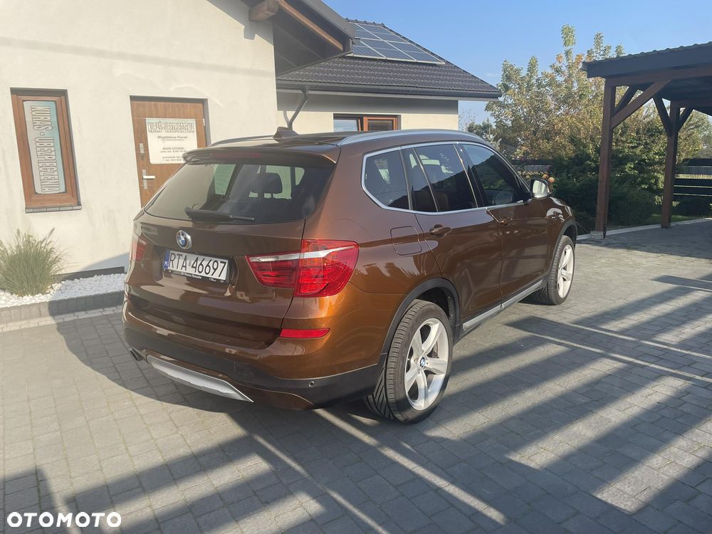 BMW X3 xDrive20d Luxury Line - 4