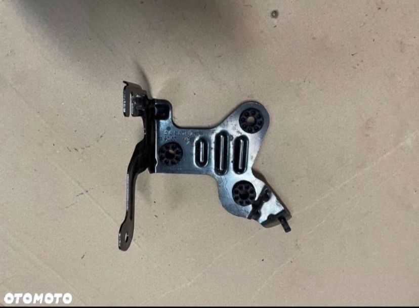 GX73-2C325 mocowanie pompy abs Jaguar f-pace x761 range rover