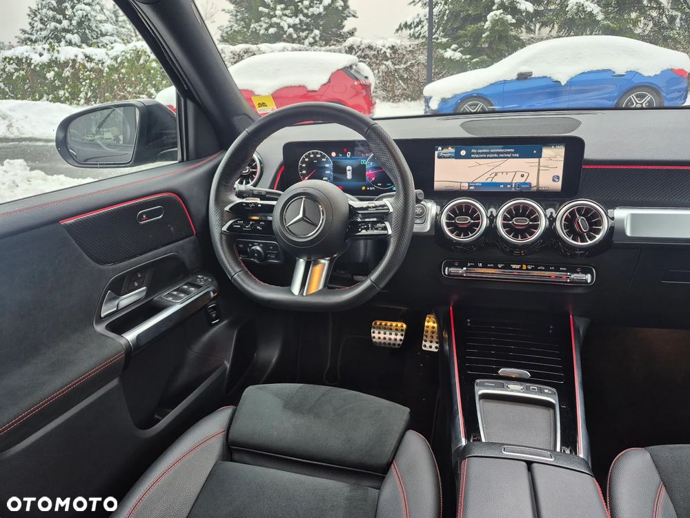 Mercedes-Benz GLB 200 AMG Line 7G-DCT - 27