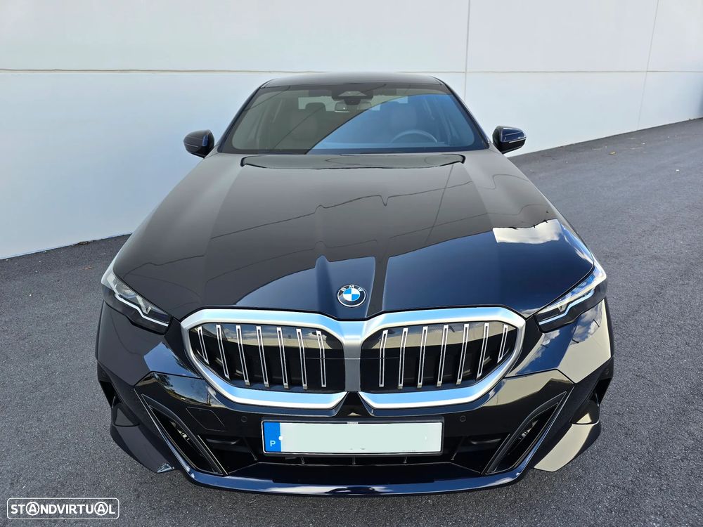BMW 520 d Pack Desportivo M - 3
