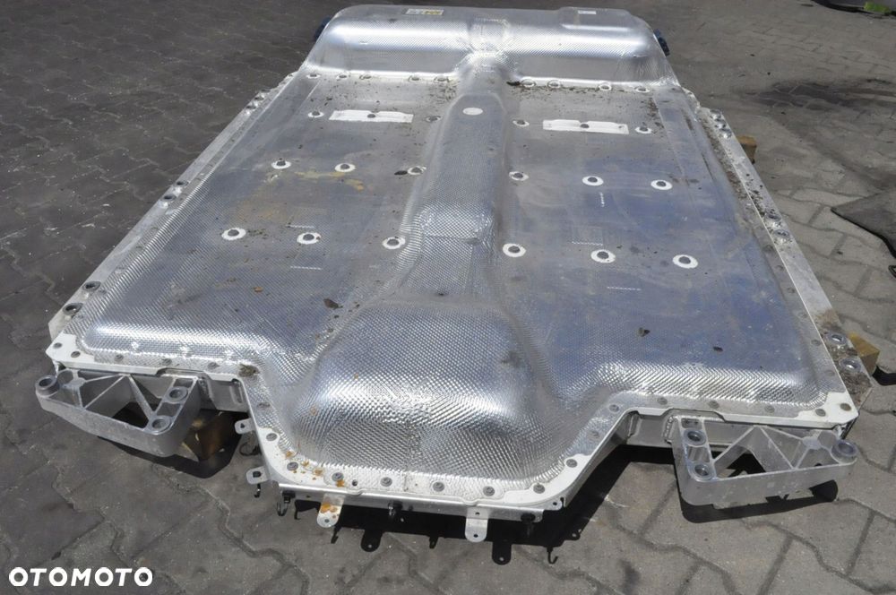 BMW iX3 G08 286KM 2021R BATERIA 8740408 232Ah - 2