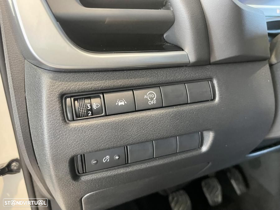 Nissan Qashqai 1.3 DIG-T N-Connecta LED - 13