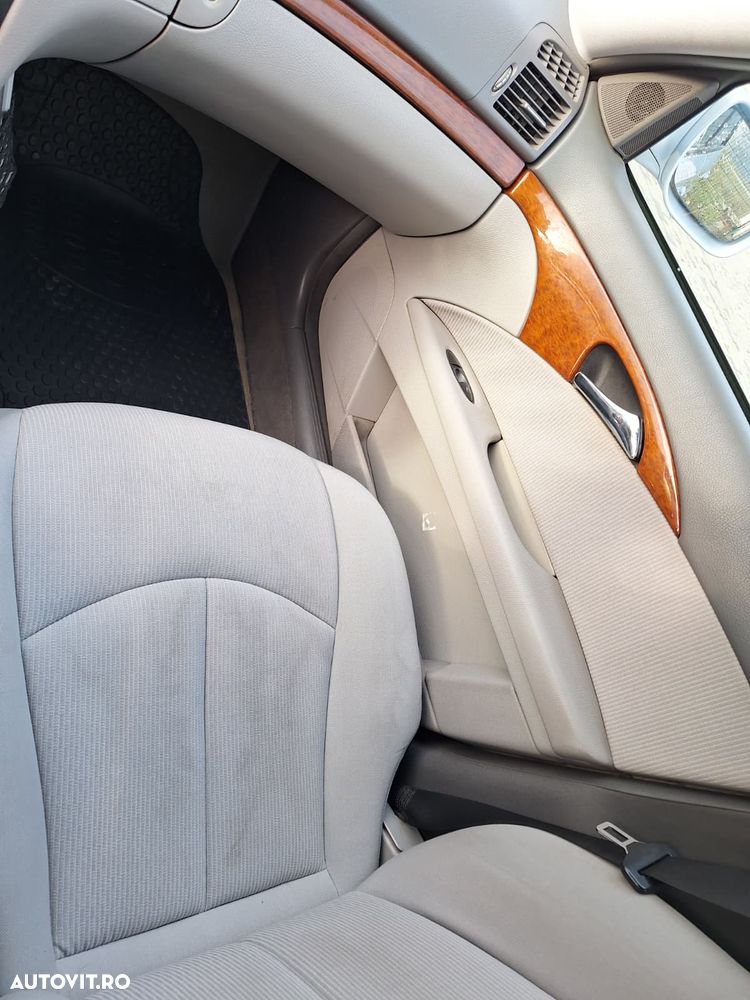 Mercedes-Benz E 200 CDI - 5