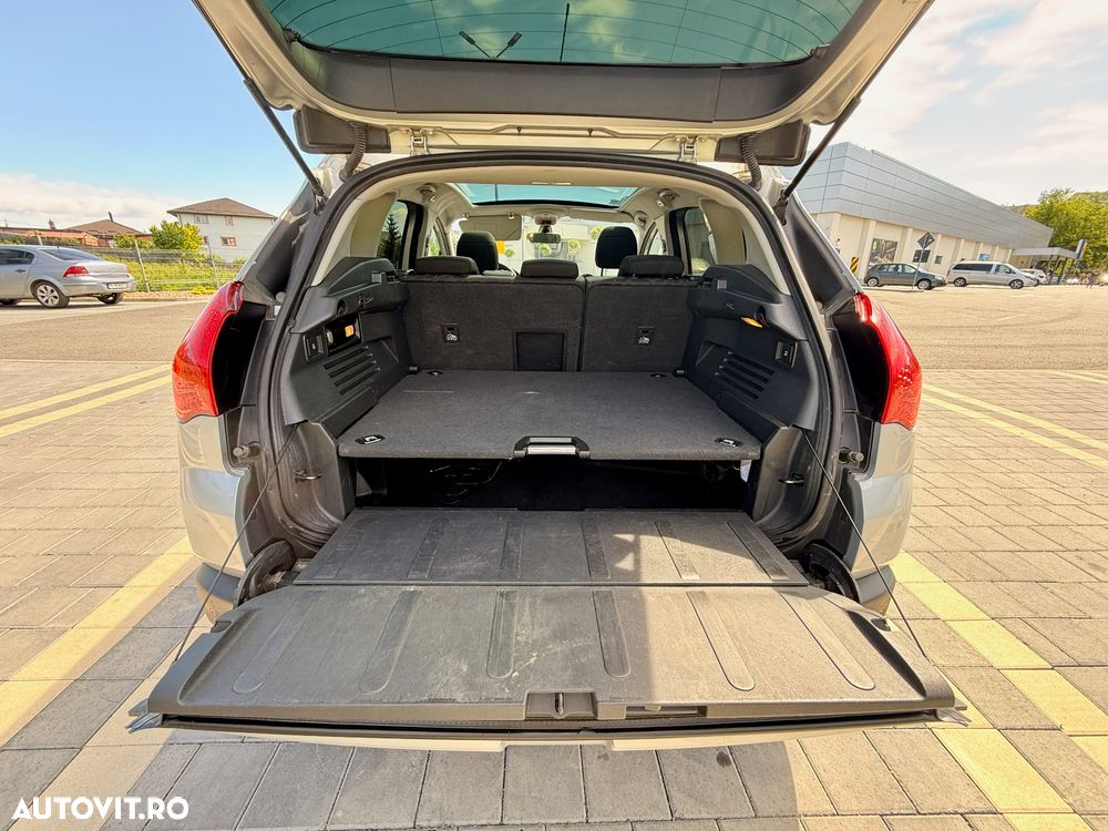 Peugeot 3008 2.0 HDI BVA FAP Premium - 9