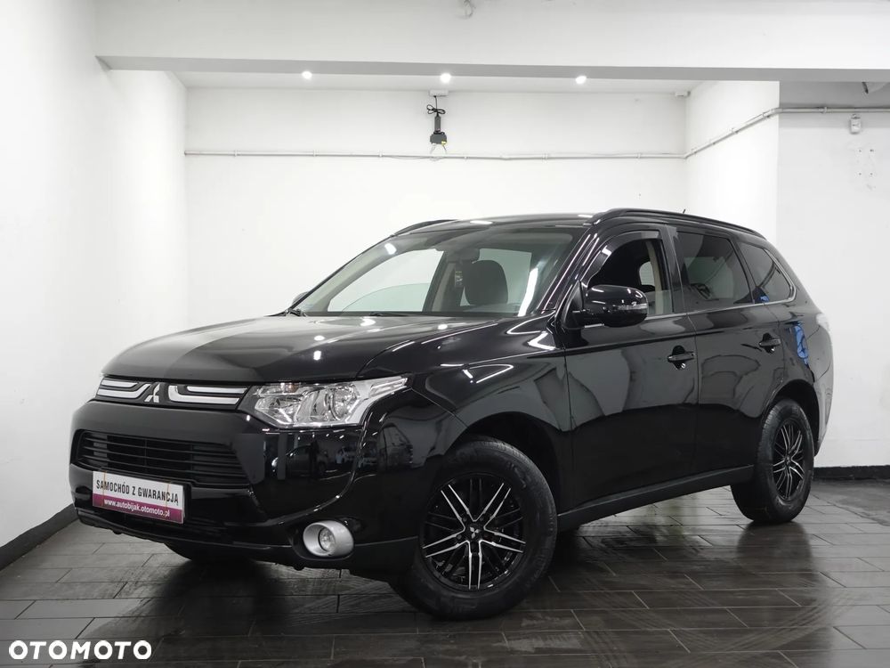 Mitsubishi Outlander 2.2 DI-D 4WD Invite - 13
