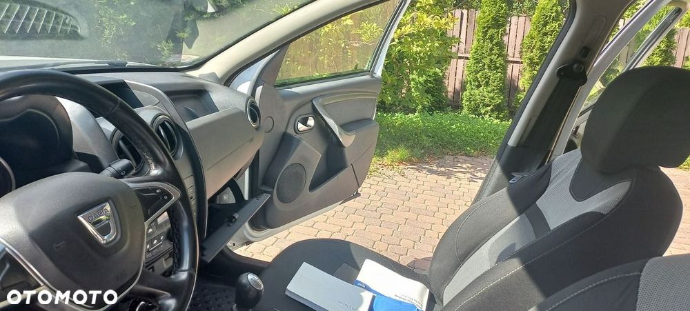 Dacia Duster 1.5 dCi Laureate 4x4 - 18