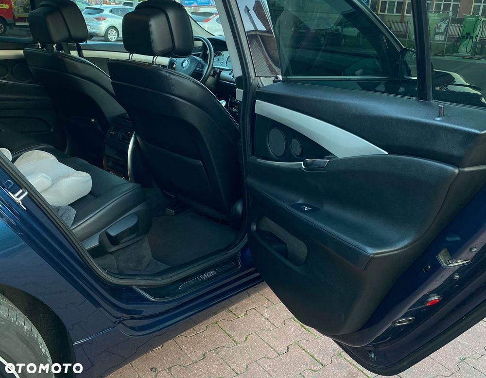 BMW 5GT 530d - 23