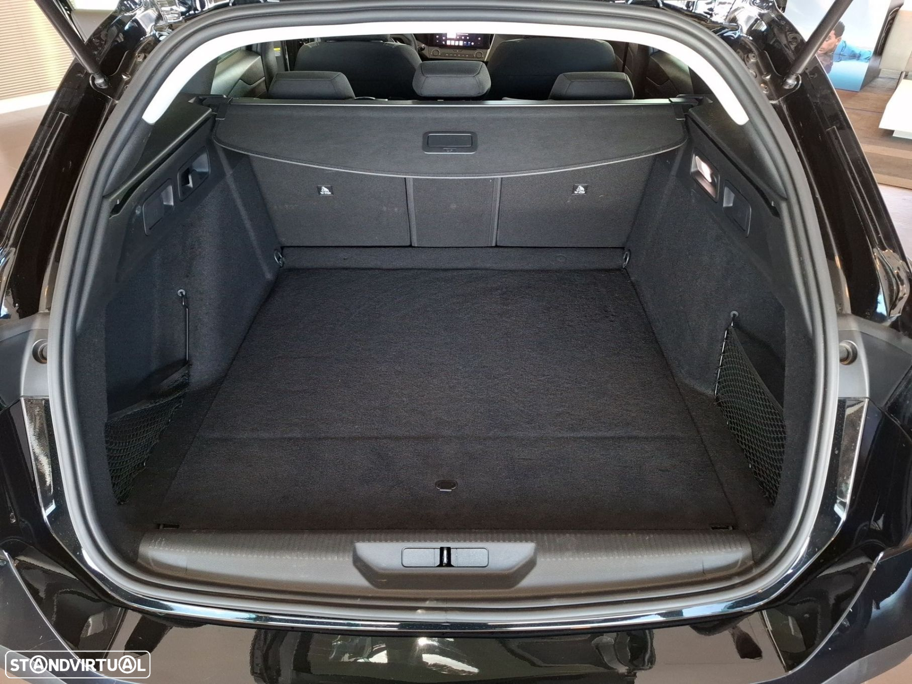 Peugeot 308 SW 1.6 Hybrid Active e-EAT8 - 12