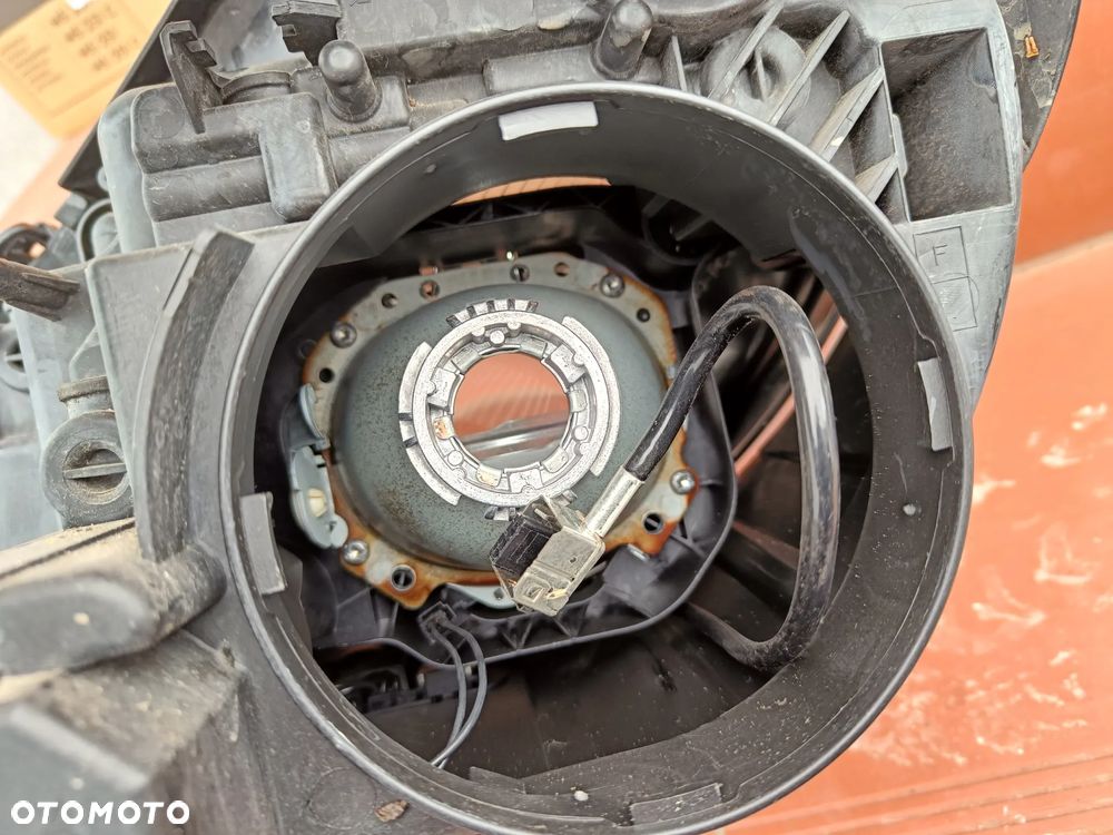 MERCEDES W211 LIFT LAMPA LEWA PRAWA PRZÓD PRZEDNIA BI XENON NIE SKRĘTNY EUROPA - 13