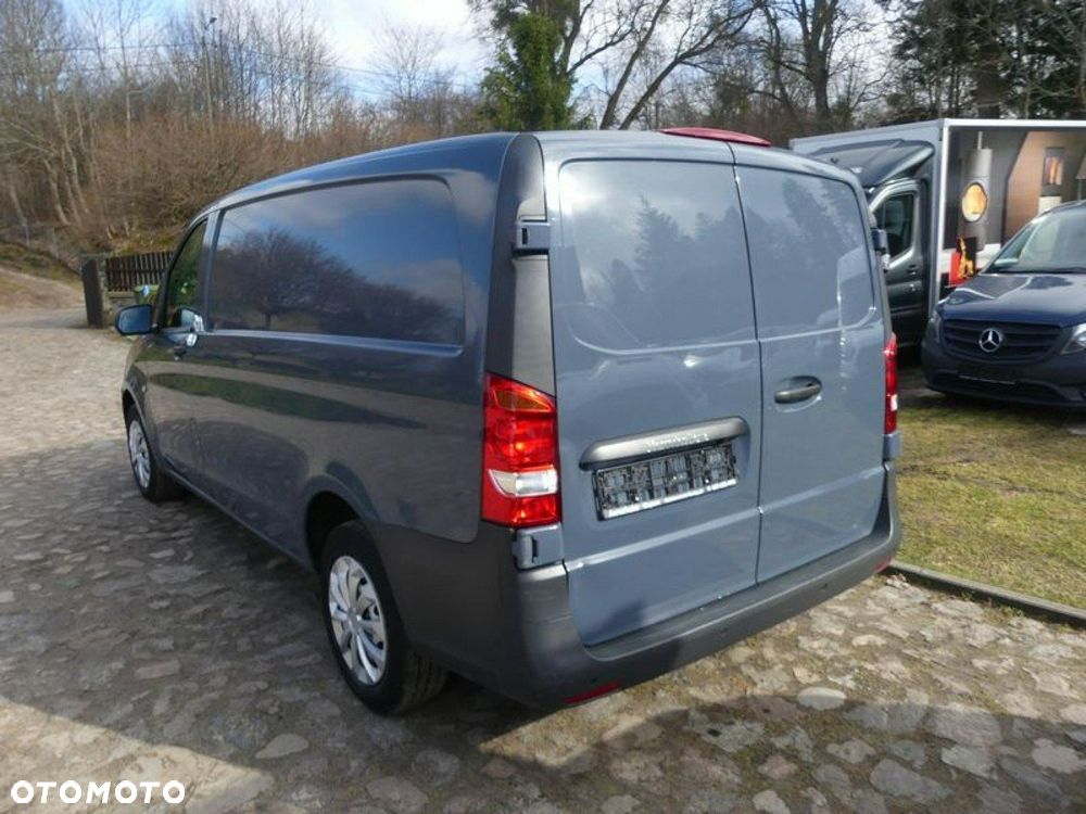 Mercedes-Benz Vito - 31