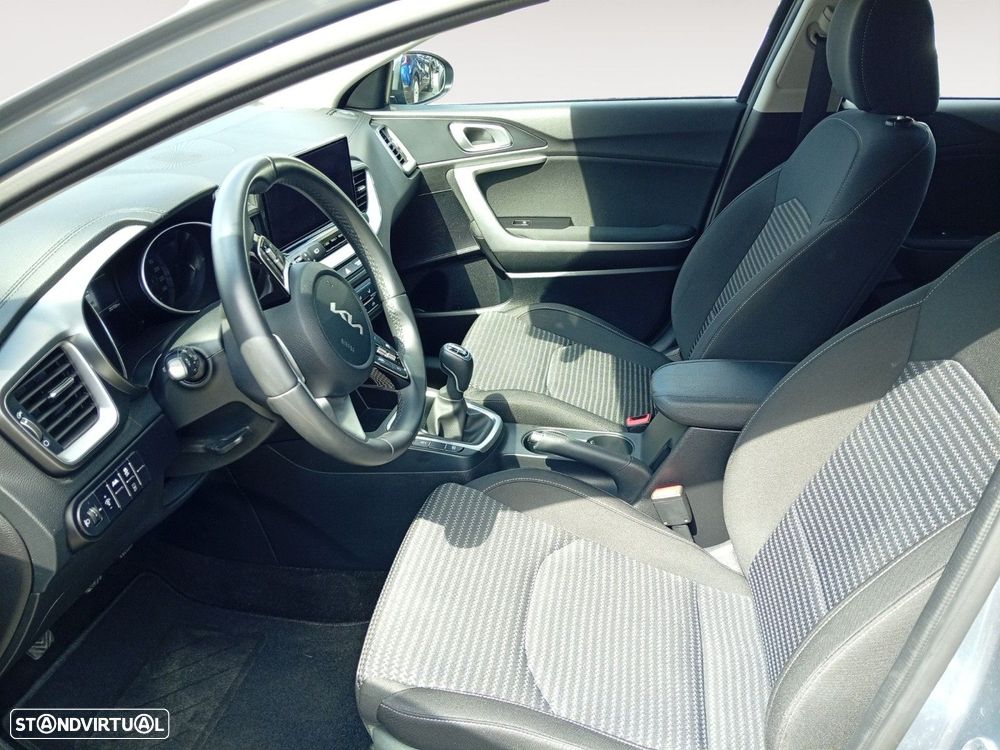 Kia XCeed 1.0 T-GDI Dynamic - 9