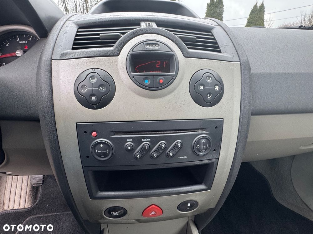 Renault Megane 2.0 Luxe Privilege - 20