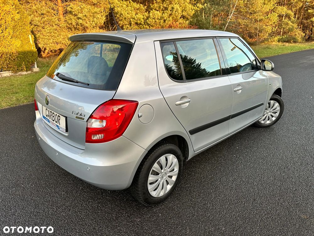 Skoda Fabia 1.2 HTP Ambiente - 12