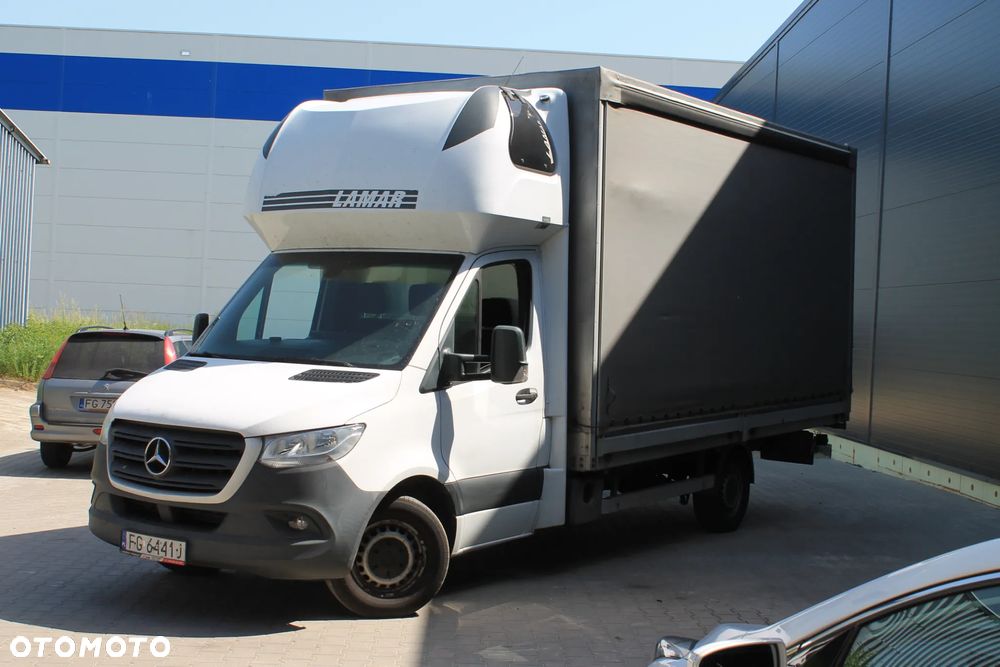 Mercedes-Benz Sprinter - 1