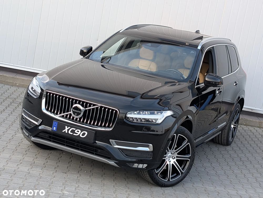 Volvo XC 90 - 9