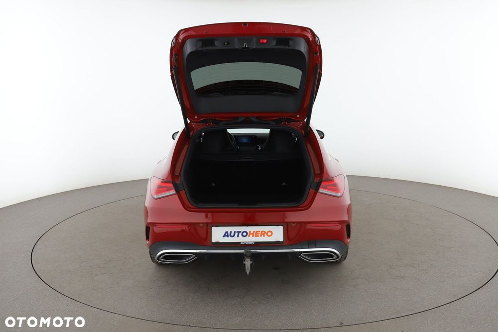 Mercedes-Benz CLA - 23