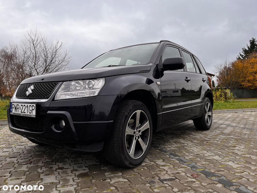 Suzuki Grand Vitara 2.0 - 13