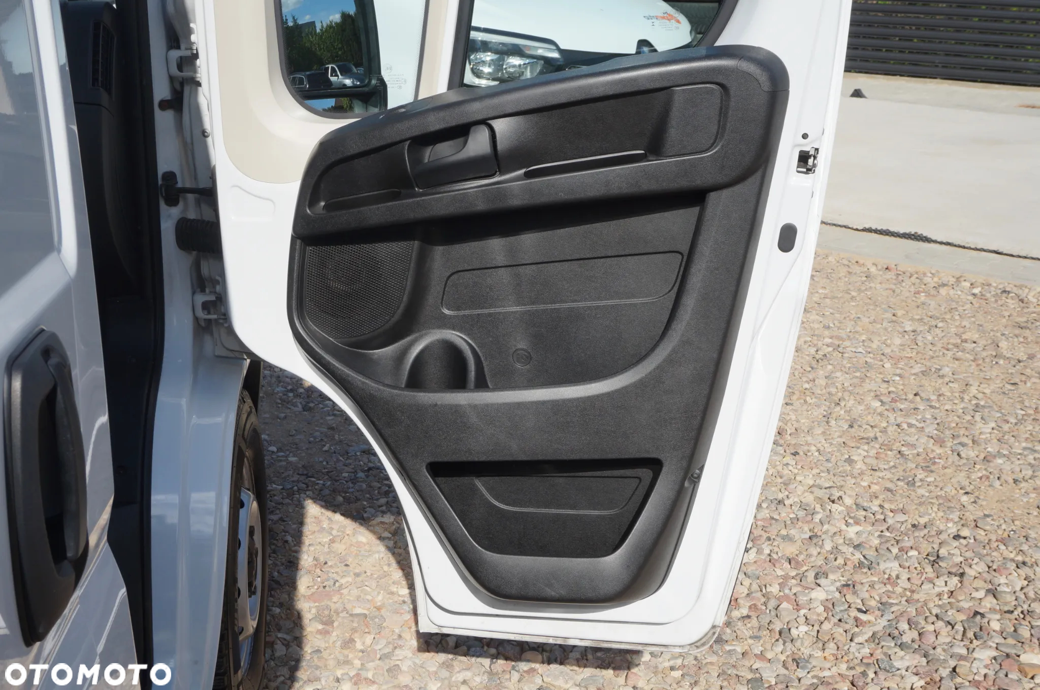 Fiat DUCATO L4H3 MAXI LONG HAK-3t. 17m3 Silnik Euro6 Homologacja VAT-1 - 39