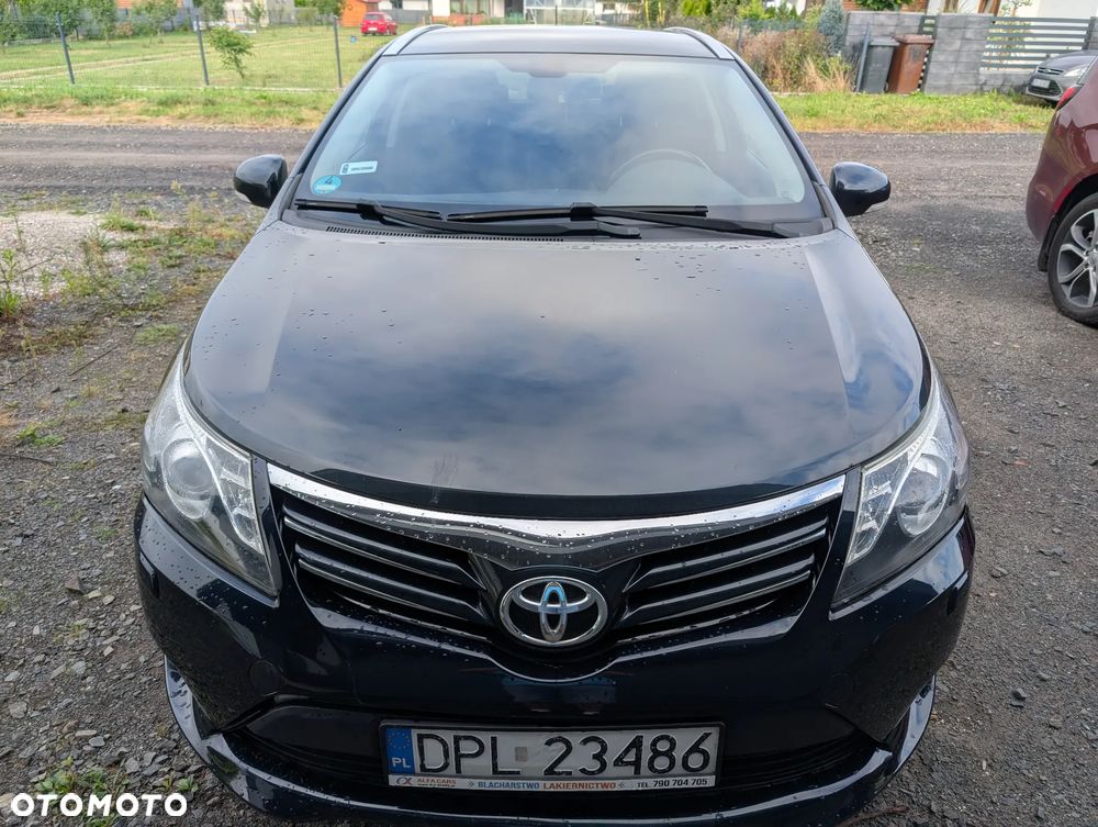 Toyota Avensis 1.8 Sol plus NAVI - 1