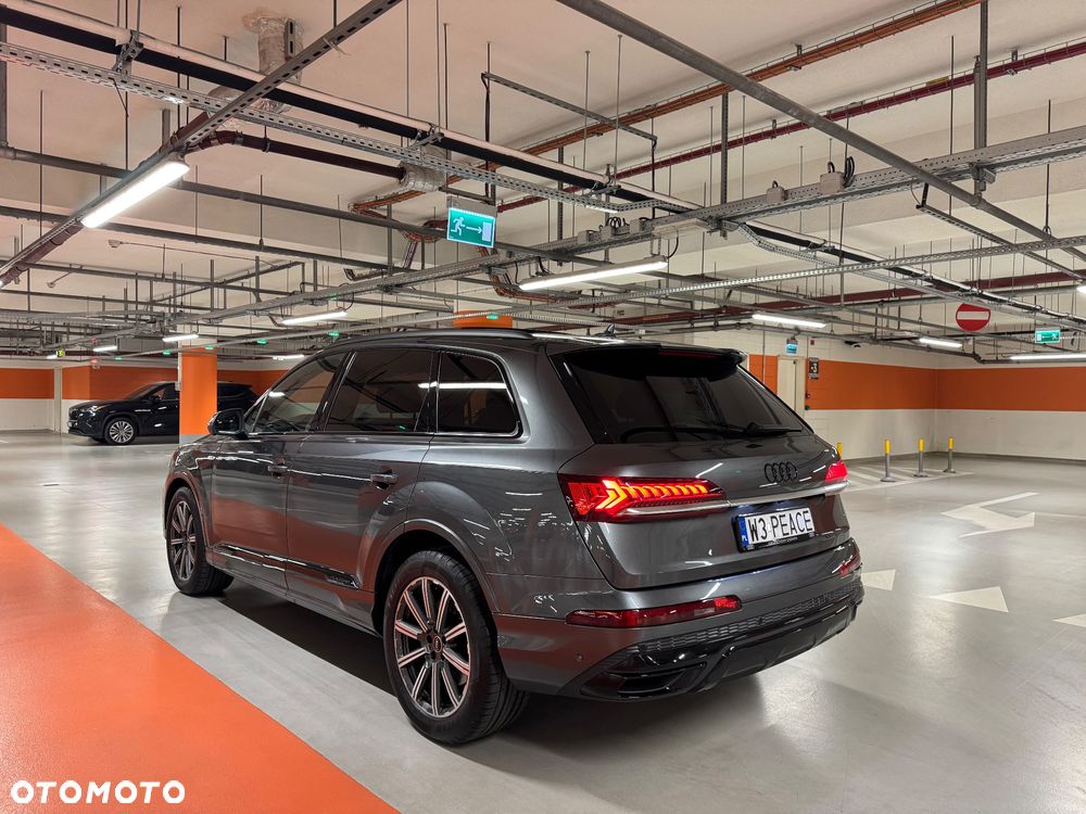 Audi Q7 - 4