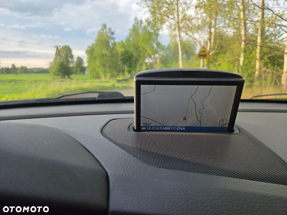 Volvo V70 D5 Comfort - 7