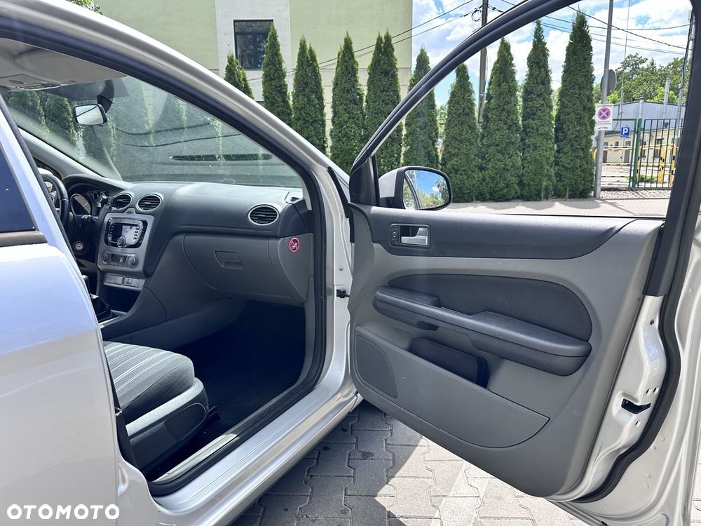 Ford Focus - 19