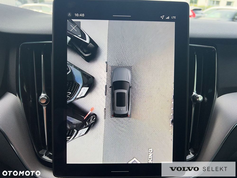 Volvo XC 60 B5 B AWD Plus Black Edition - 18