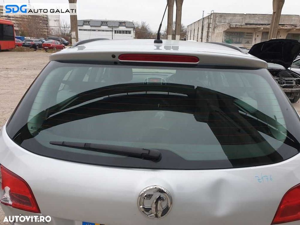 Eleron Spoiler Stop Lampa Tripla Auxiliara Aditionala Centrala Hayon Haion Portbagaj Opel Astra J Facelift Break Caravan 2009 - 2015 - 1
