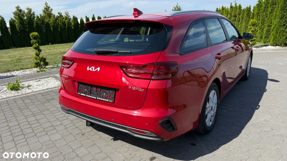 Kia Ceed 1.0 T-GDI 120 OPF Edition 7 - 9