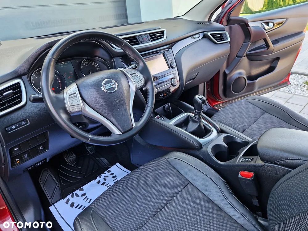 Nissan Qashqai 1.6 DIG-T Tekna+ - 16
