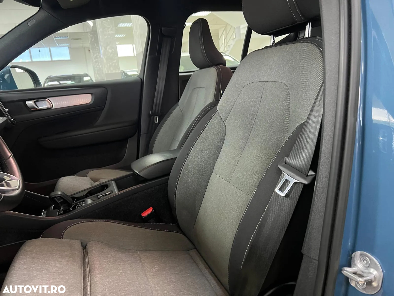 Volvo XC 40 T4 Recharge DKG Essential - 5
