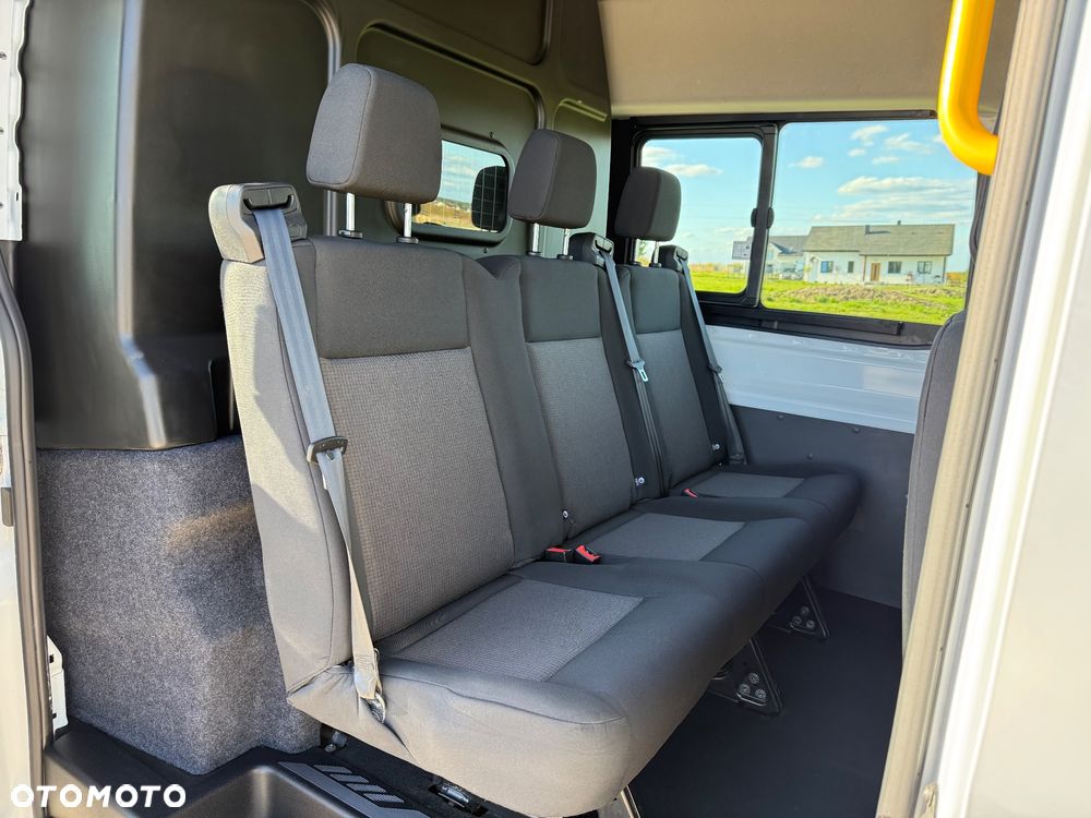 Ford Transit - 9