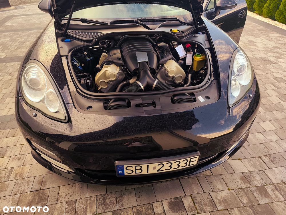 Porsche Panamera 4 PDK - 32
