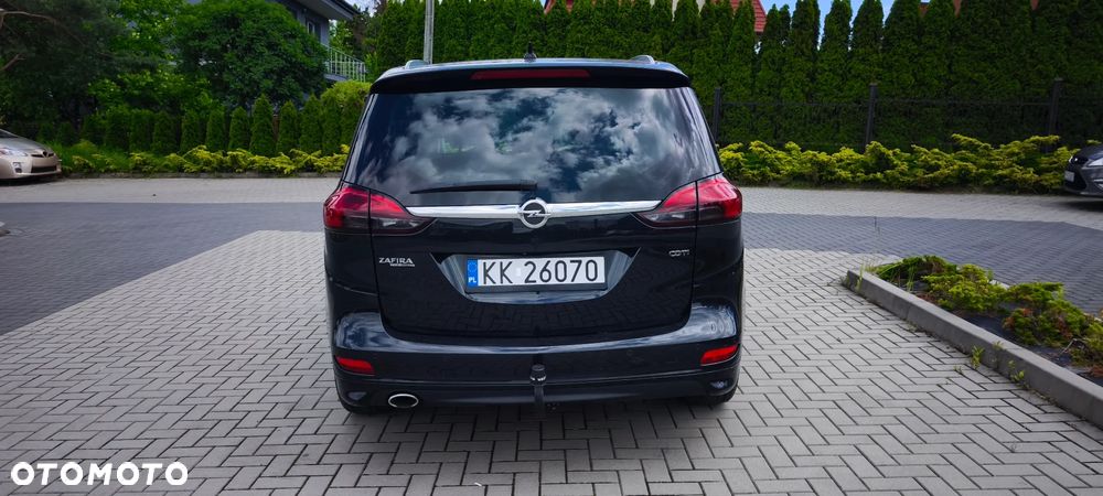 Opel Zafira 2.0 CDTI Cosmo - 4