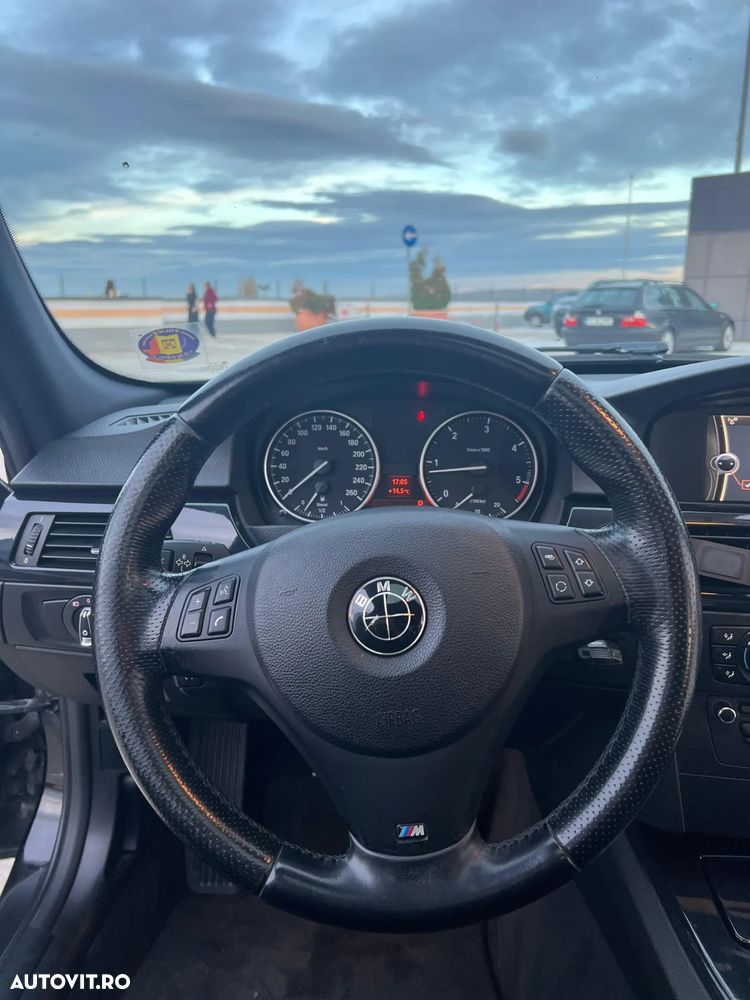 BMW Seria 3 320d Aut. - 18