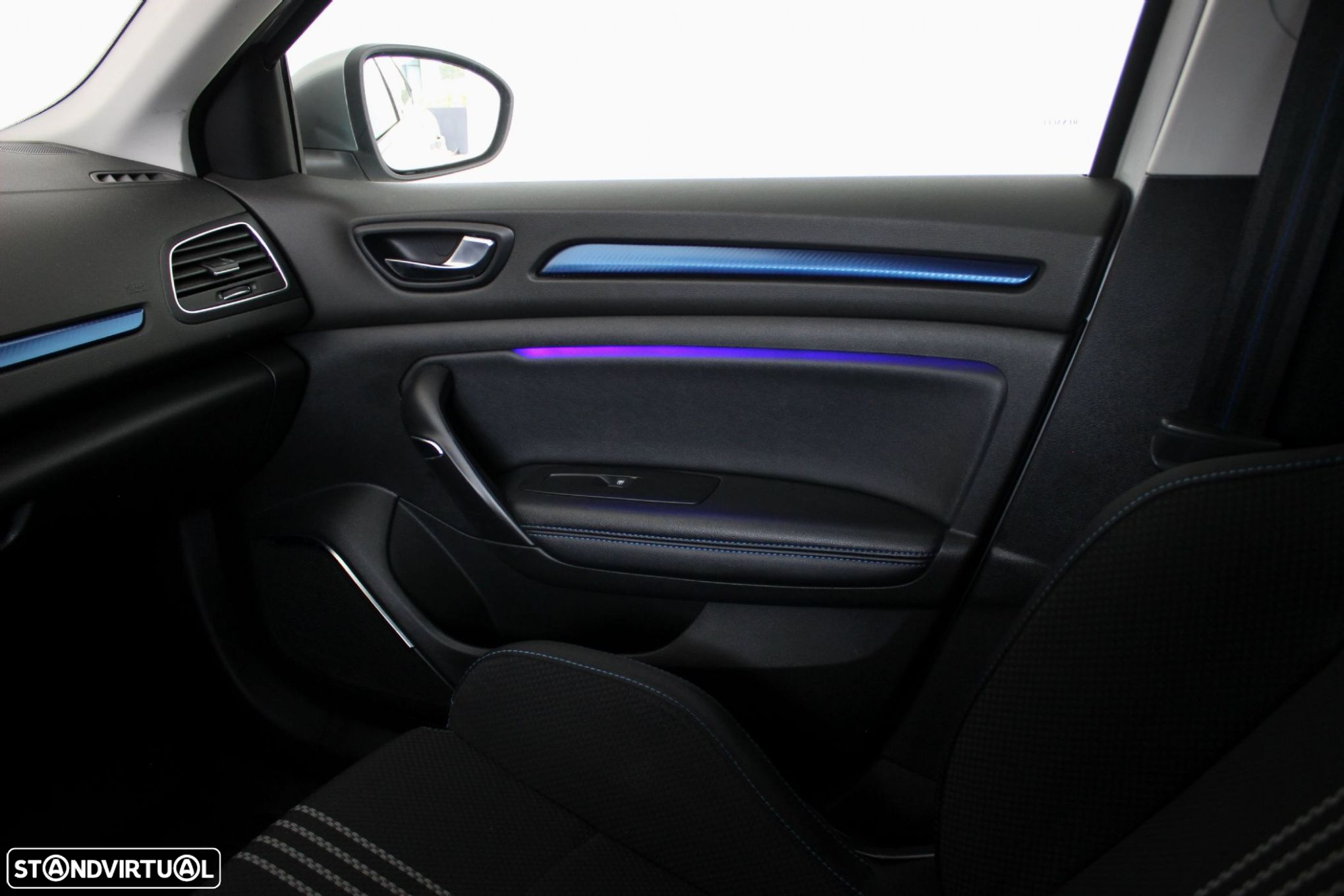 Renault Mégane 1.6 dCi GT EDC - 30
