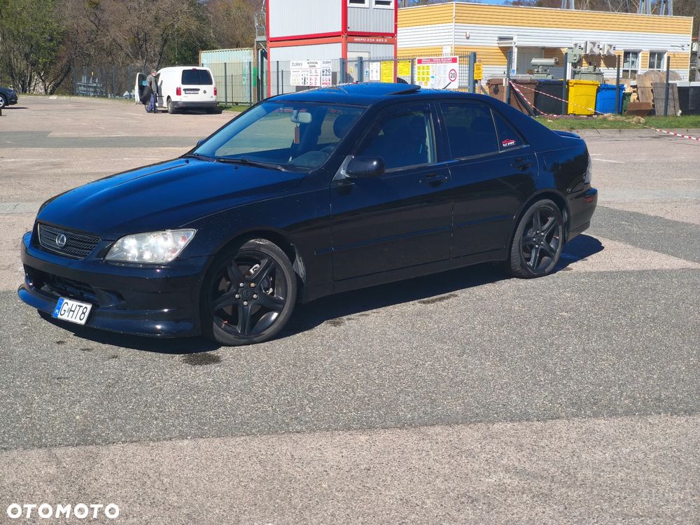 Lexus IS 300 Elegance - 10