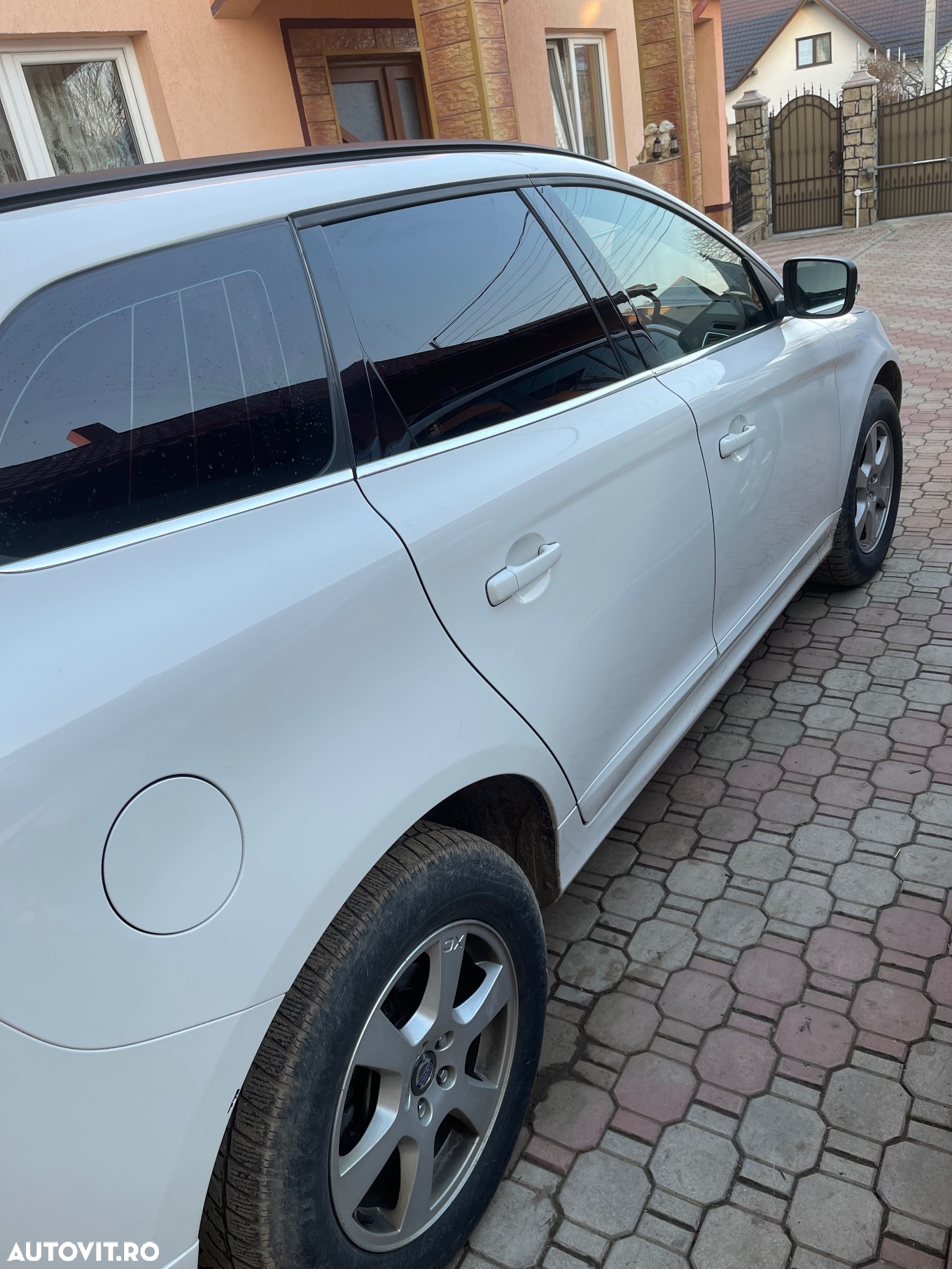 Volvo XC 60 D4AWD Summum - 5