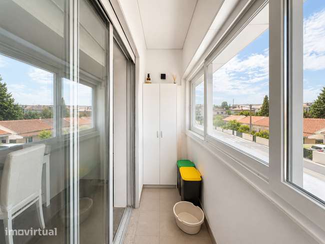 Apartamento T3 com Terraço, Marquise e Garagem Fechada em Braga - Grande imagem: 5/21