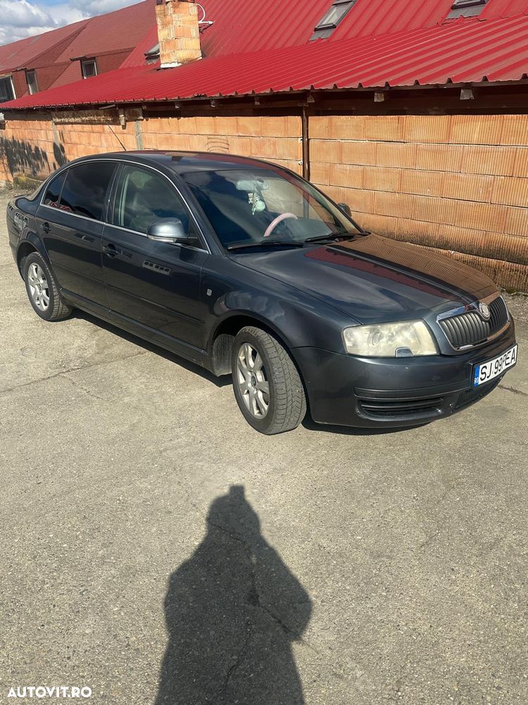 Skoda Superb 2.0 TDI Comfort - 8