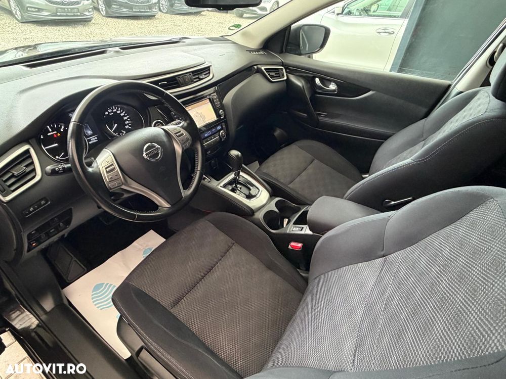 Nissan Qashqai 1.6 DCI Xtronic N-Connecta - 6