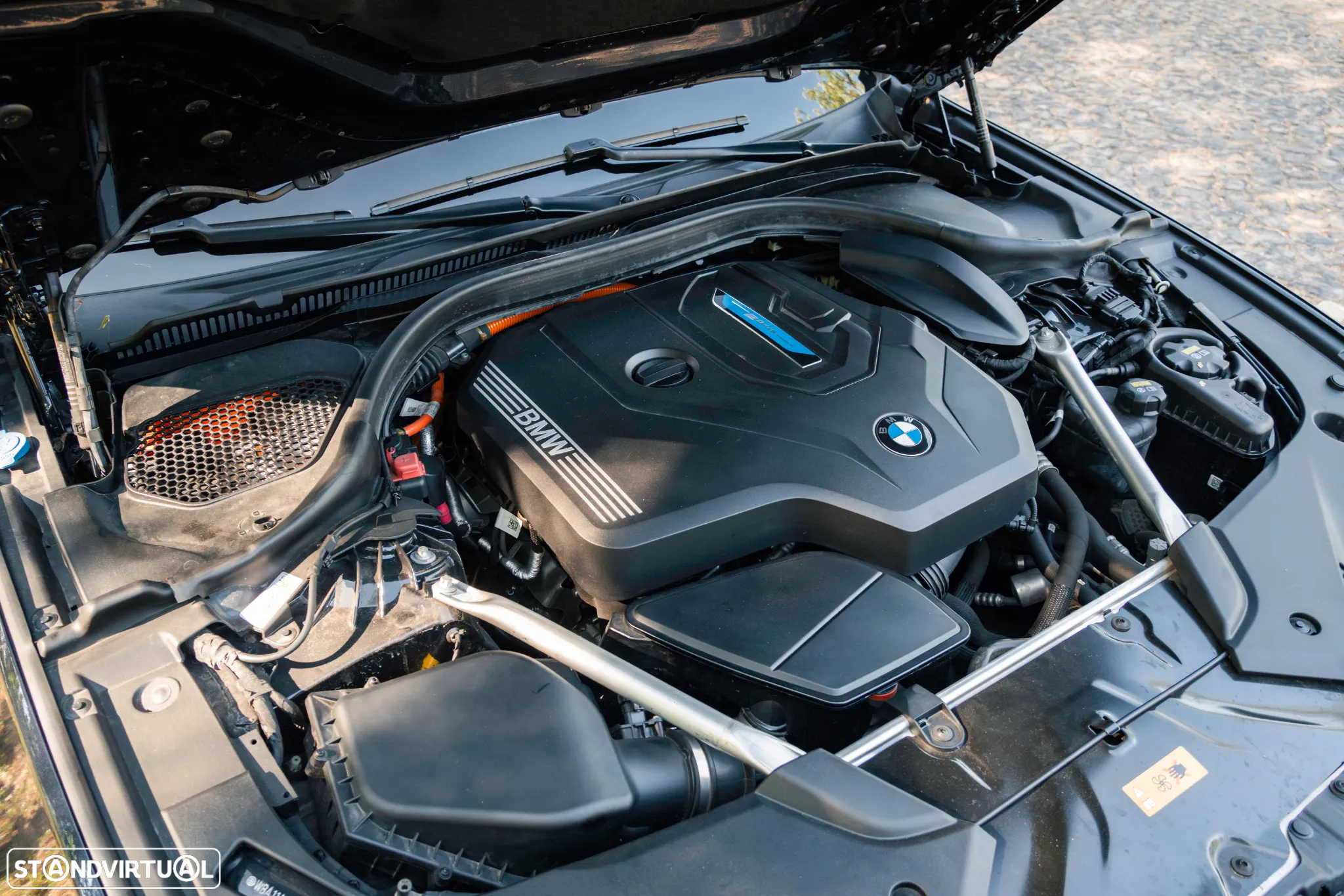 BMW 530 e Pack M - 19