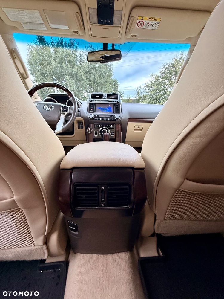 Toyota Land Cruiser LC 2.8 D-4D Executive - 25