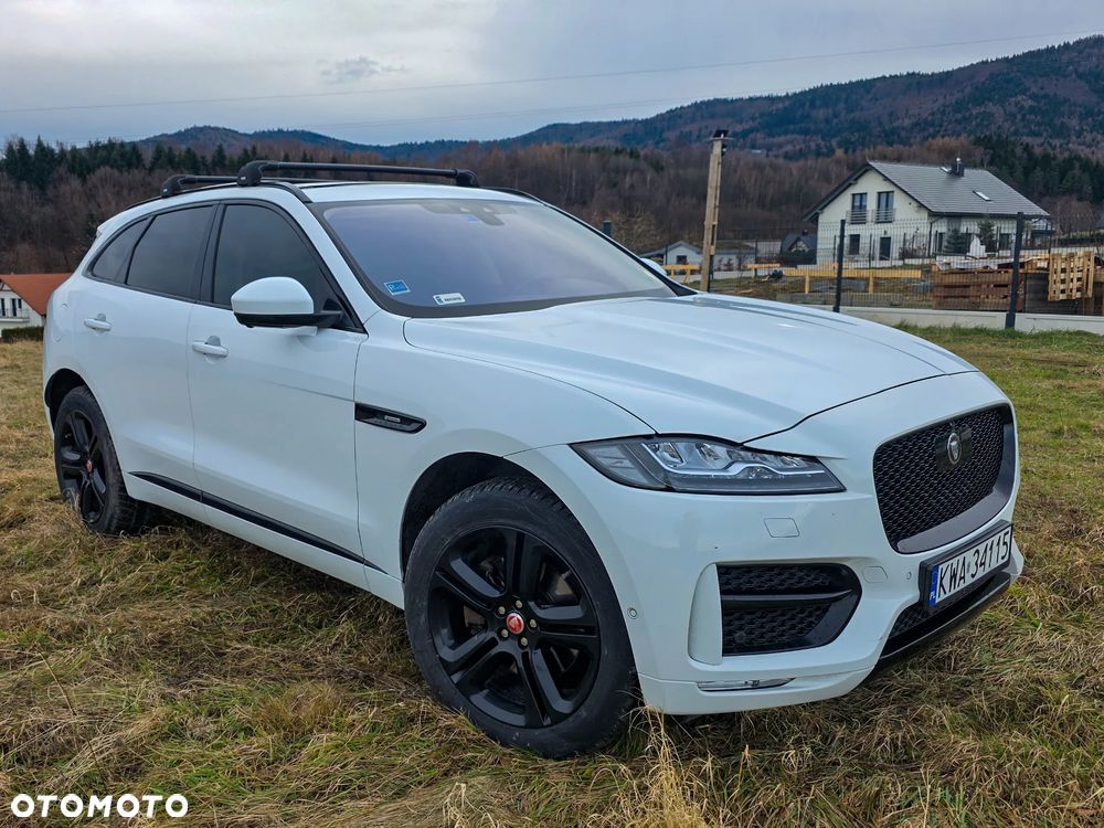 Jaguar F-Pace 35t AWD R-Sport - 2
